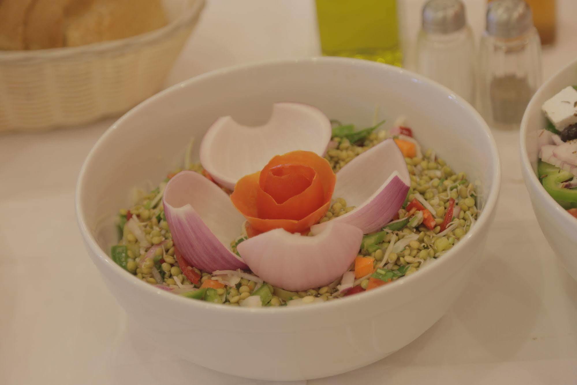 Babis Hotel Скалета Екстериор снимка