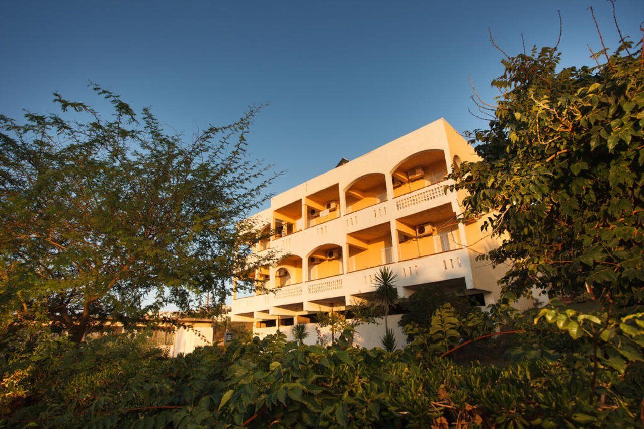 Babis Hotel Скалета Екстериор снимка